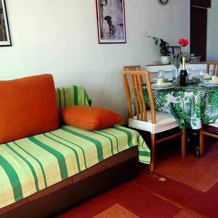 Apartman Tedi Apartment *