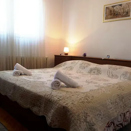 Apartman Tedi Apartment